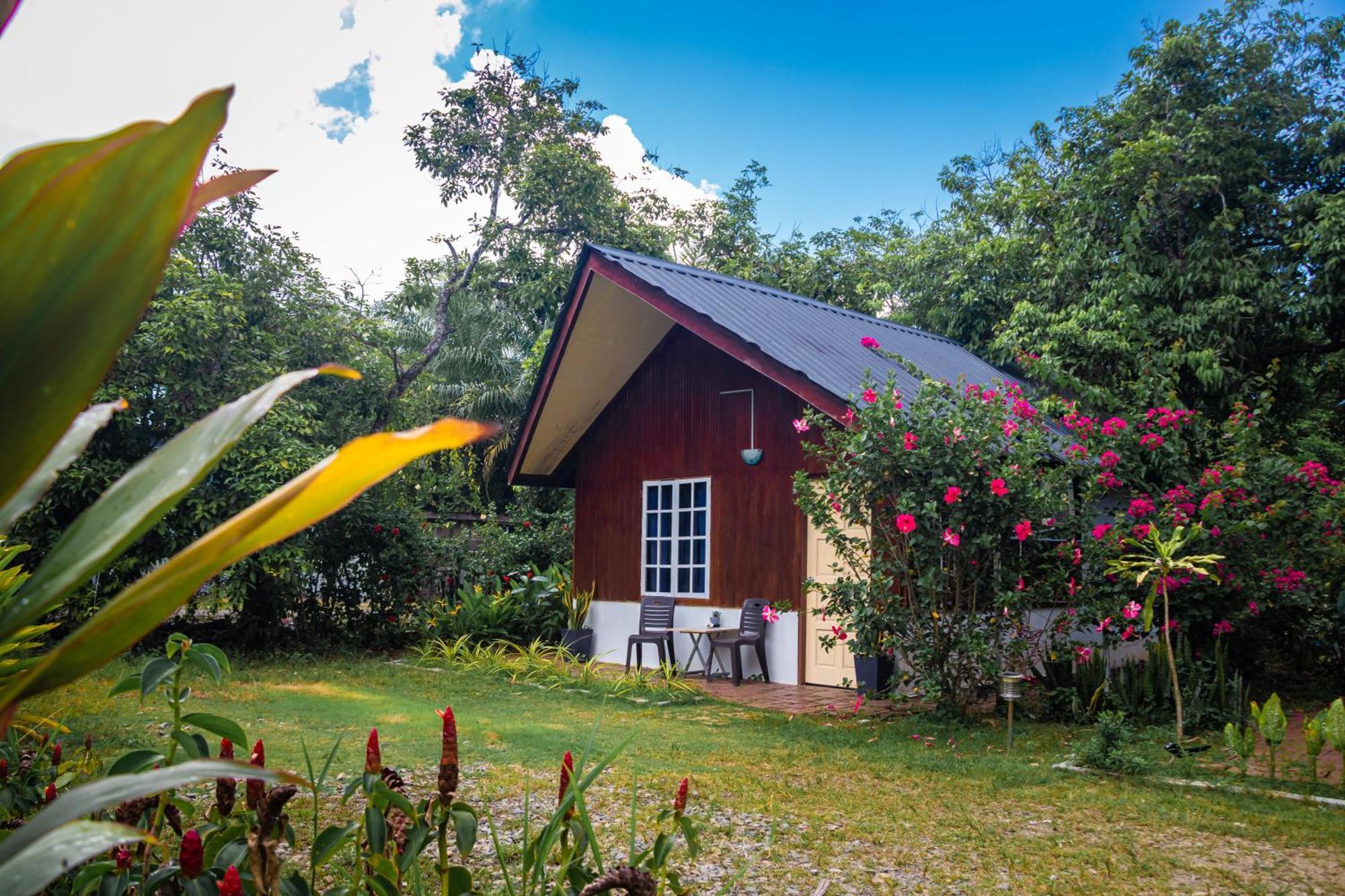 Hotel Timba Garden Free Town And Jetty Transport Semporna Exterior foto